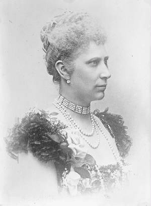 Dowager_Queen_of_Denmark.jpg
