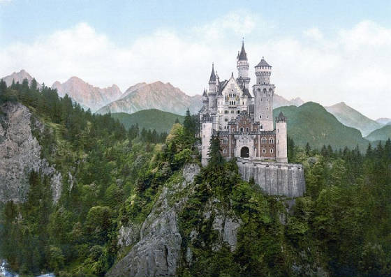 Neuschwanstein_Castle.jpg