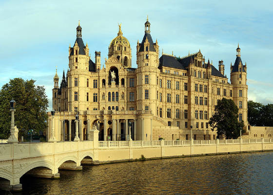 Schwerin-Schloss.jpg