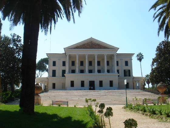 Villa_Torlonia.JPG