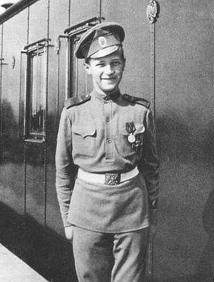 Alexei-Nikolaevich-Tsarevich-of-Russia.jpg