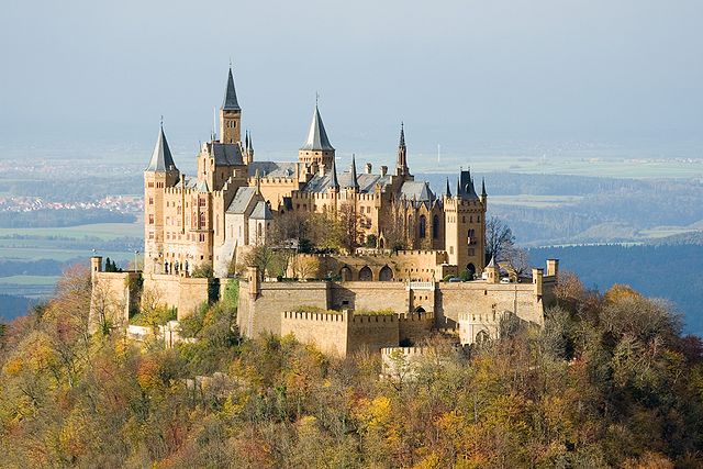 Burg_Hohenzollern.jpg