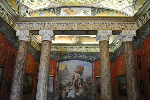 Torlonia-palace.jpg