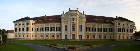 Wurmbrand-Stuppach-palace.jpg