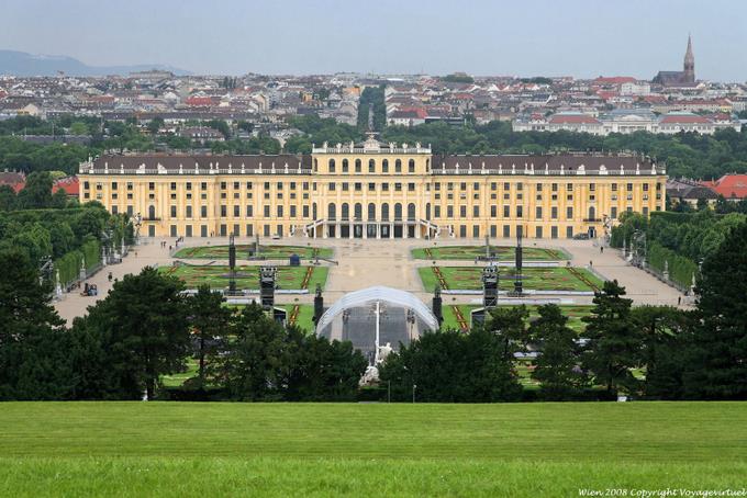 wien-schonbrunn-belvedere-lanscape.jpg